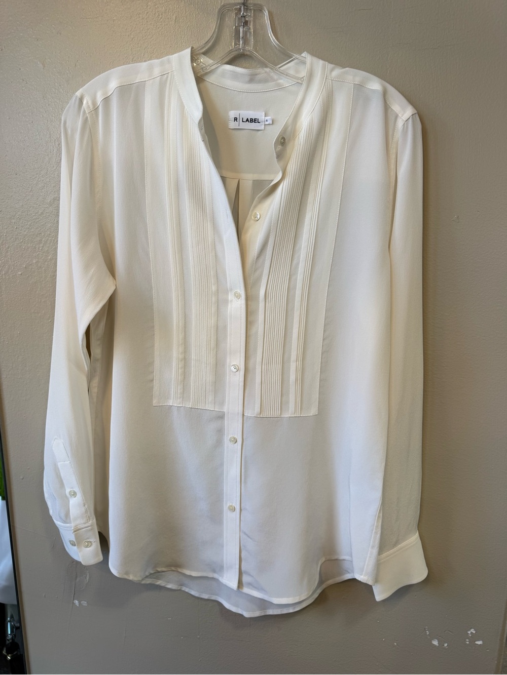 R Label 100% Silk Ivory Pleated Tuxedo Blouse Size Small
